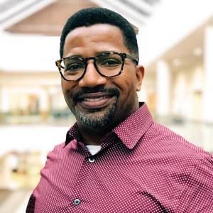 Meet your Posher, Gregory